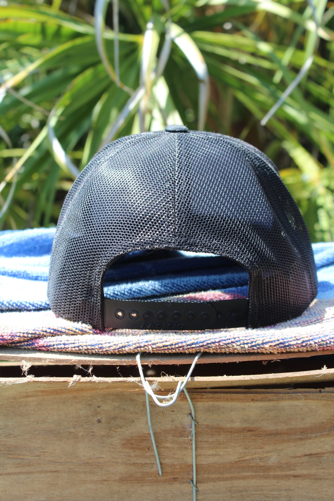 BEACHCOMBER SNAPBACK HAT